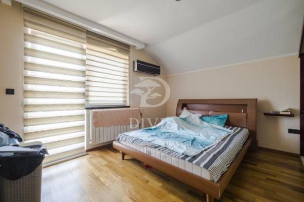 Slika 4 - Dinarska,  Kuća na prodaju, 274m2, 860.000€